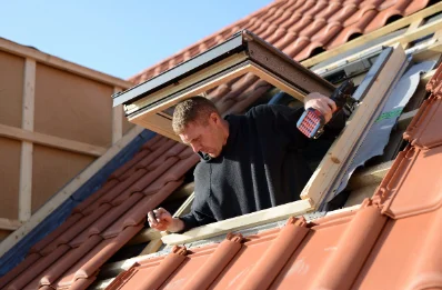 Pose de fenêtres de toit Velux à Pont-Salomon